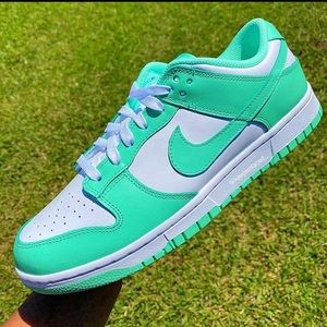 Woman’s Dunk Low “Green Glow”